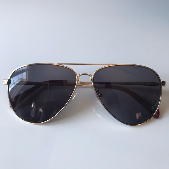 Disney X TOMS Snow White Maverick 301 (SOLD OUT collection) - Picture 3 of 9